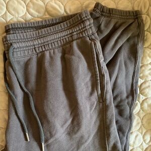 Aerie the chill jogger